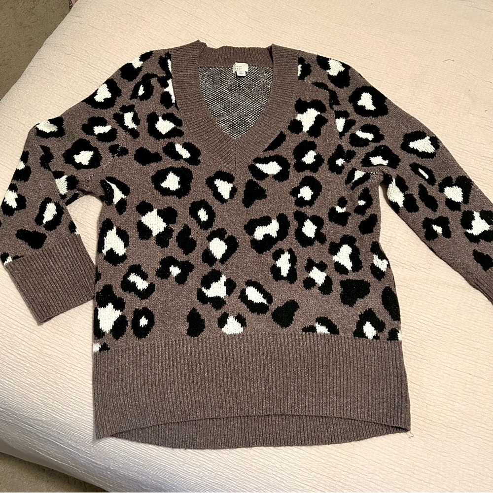 NWOT Target a new day leopard plush oversized sweater, size S
